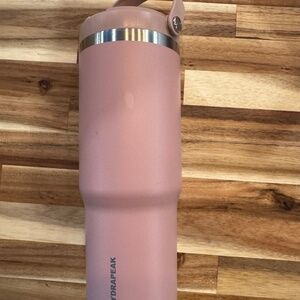 32 oz HydraPeak